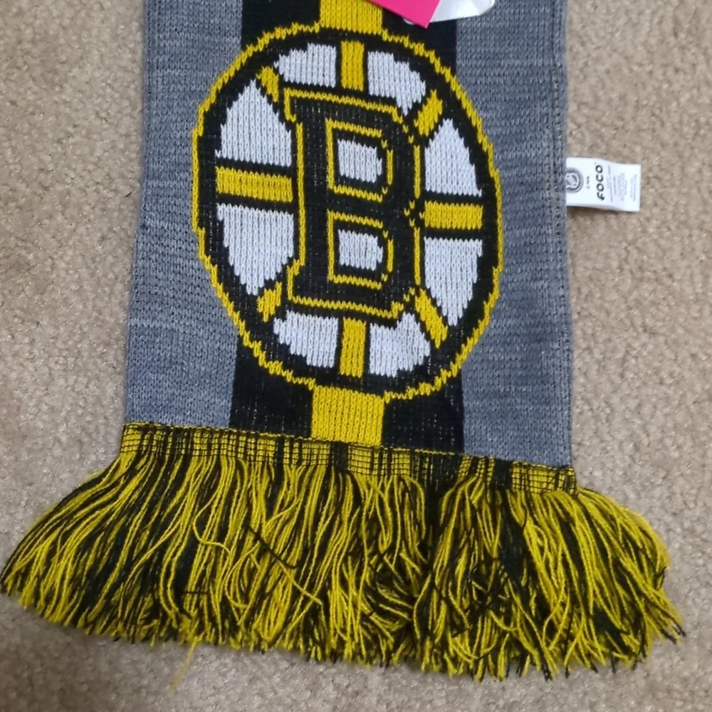 Forever Collectibles nwt 60